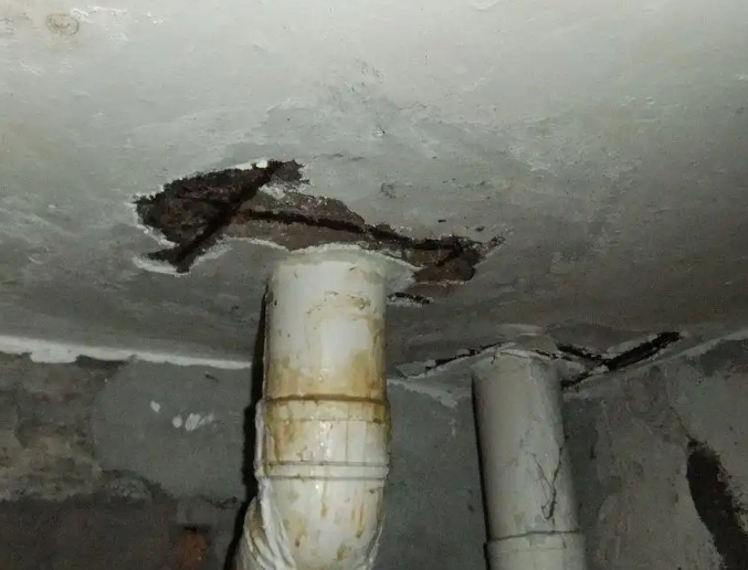 通榆卫生间漏水维修公司浅析通榆卫生间渗水维修的方法